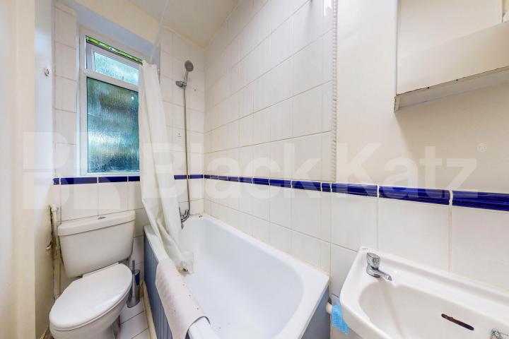 One bedroom apartment within minutes of Elephant and Castle Trinity House, Bath Terrace, Borough / Elephant and Castle